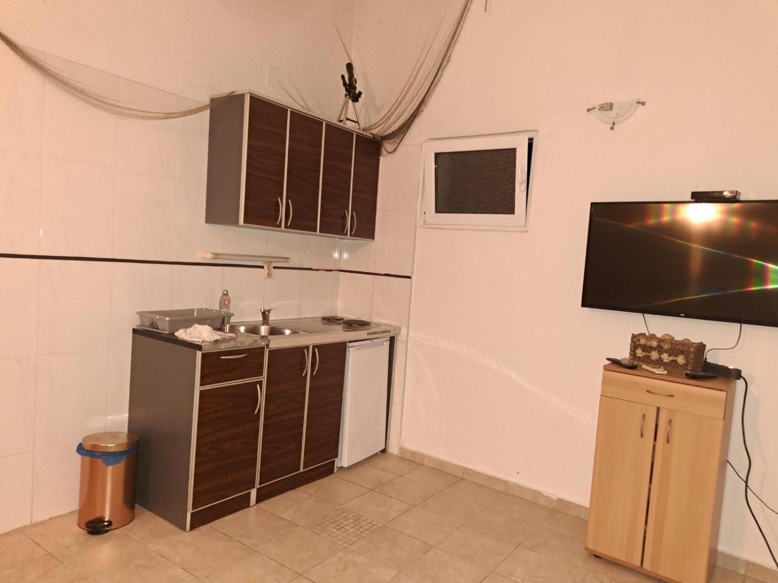 The Four Fish Apartamento Petrovac Exterior foto